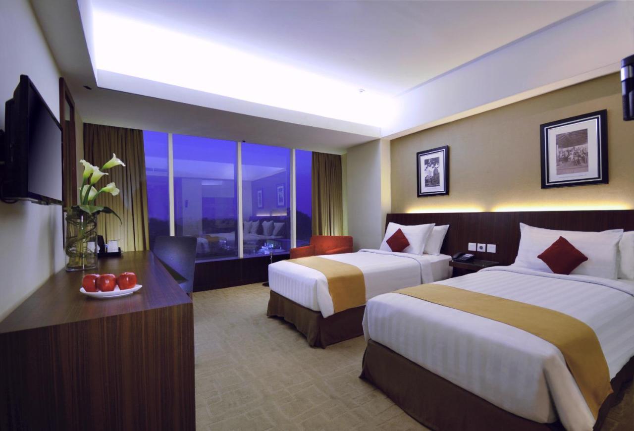 Aston Madiun Hotel & Conference Center Eksteriør bilde